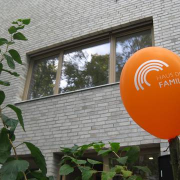 LESEklub. Vielfältige Bücher für vielfältige Kinder. Betreuer*in auf Honorarbasis gesucht.