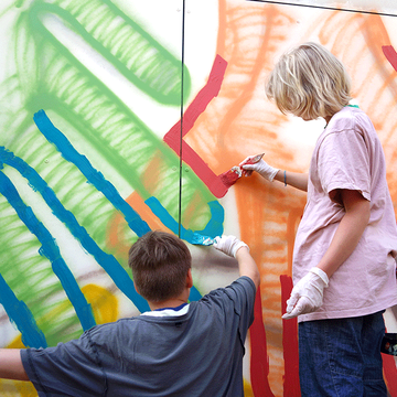 Biete künstlerische Workshops für Kinder- und Jugendliche!