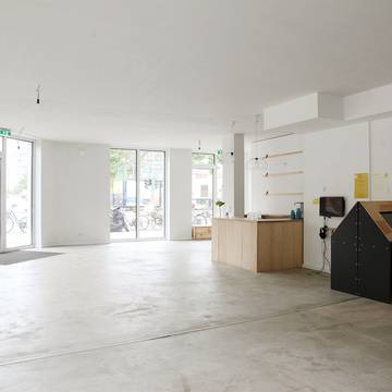 Großer Raum für Ausstellungen, Seminare, Workshops, Galerien o.ä. zur Zwischenmiete
