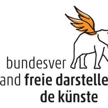 Ausschreibung "tanz + theater machen stark"