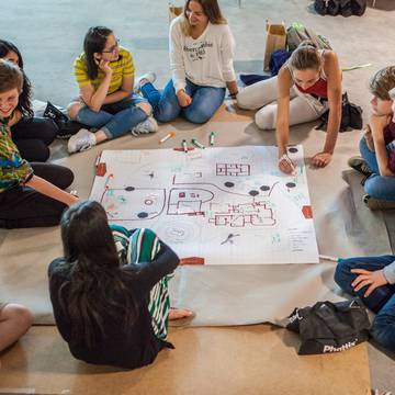 bauhaus reloaded – Schüler*innen gestalten Zukunft