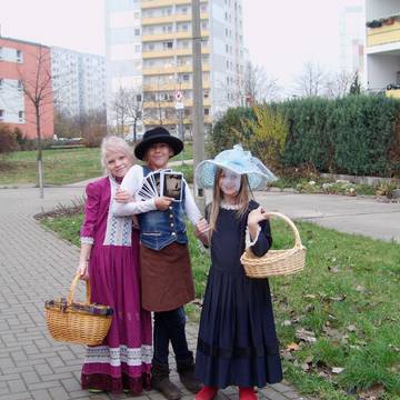 Löwenecker-Theaterchen Berlin/Göttinger Puppen-und Schattenspielbühne