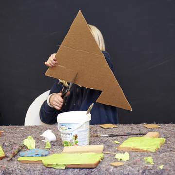 Offene Kreativangebote im Young Arts Neukölln