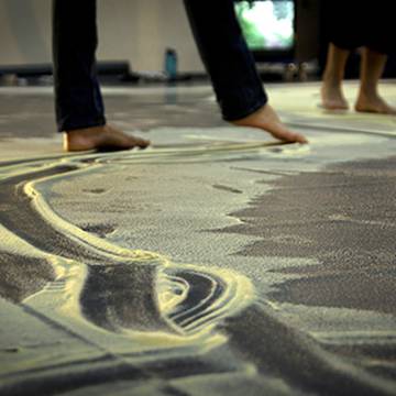 Roots & Evolution Grundlagen der somatischen Kreativität Teil 2 EMERGE (5 Wochenenden)