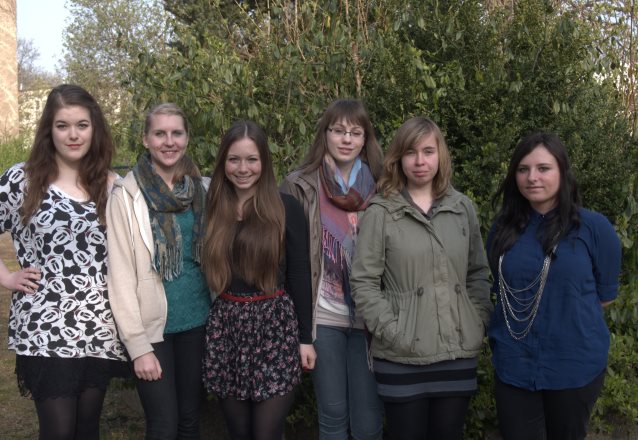 Die sechs Schülerinnen der Merian-Schule. Foto: Kubinaut