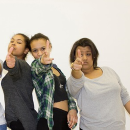 Afro-deutsche oder schwarze deutsche Jugendliche für Projekt "Black Idols Berlin" gesucht