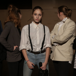 Liebe Welt, seit wann bist du hetero? – Theater X